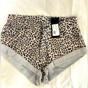 1 Teaspoon Leather Leopard Printed Shorts  Trend Set your style qith confidence.